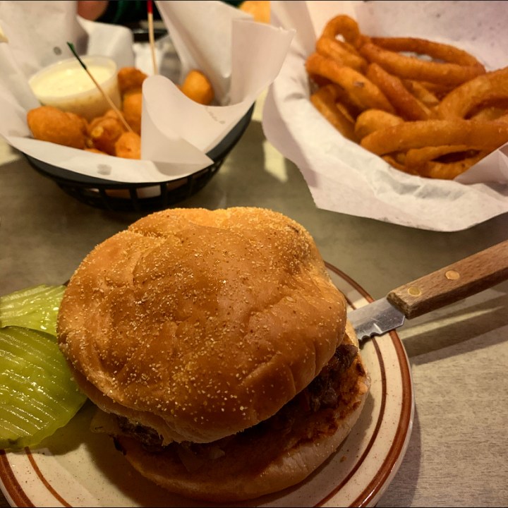 Meister’s Bar and Grill | Stillwater, Minnesota