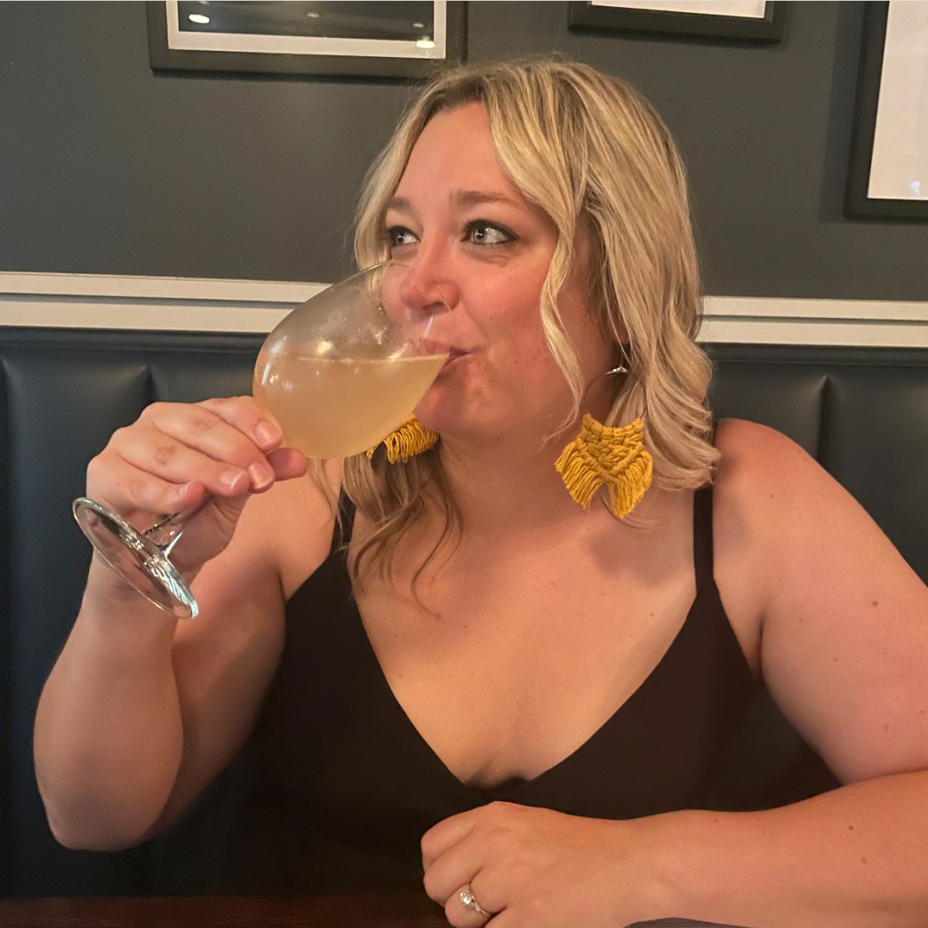 Handsome Hog St. Paul, Minnesota Bottomless Mimosas