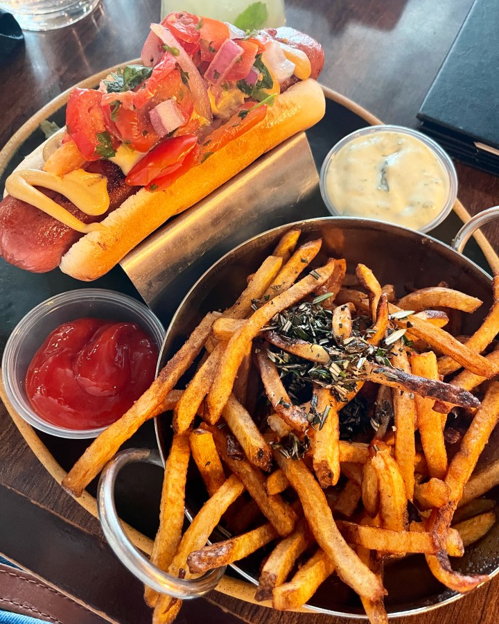 LoLo American Kitchen and Craft Bar | Stillwater, MN