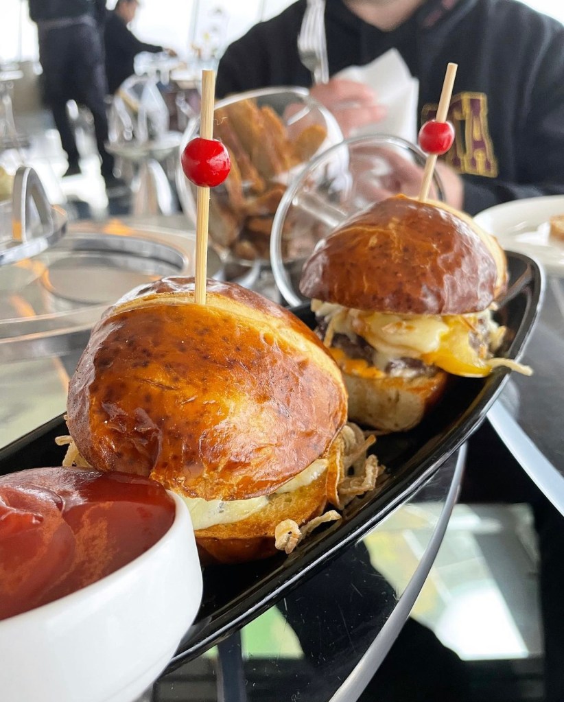 Seattle Space Needle Loupe Lounge