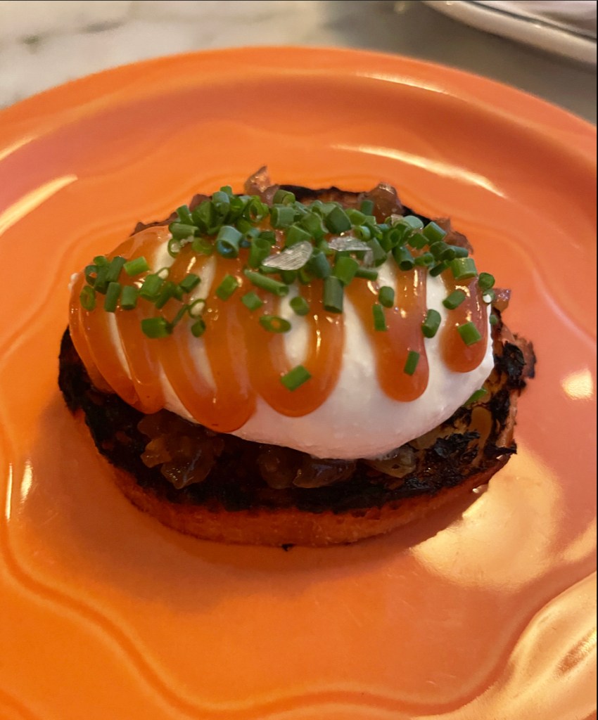 Estelle Minneapolis Hipster Hack Review