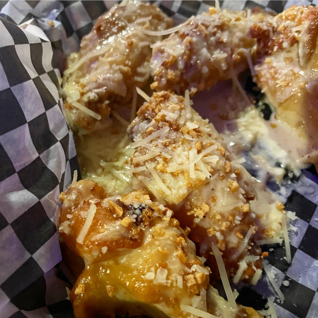 D-Spot Wings Oakdale, Minnesota