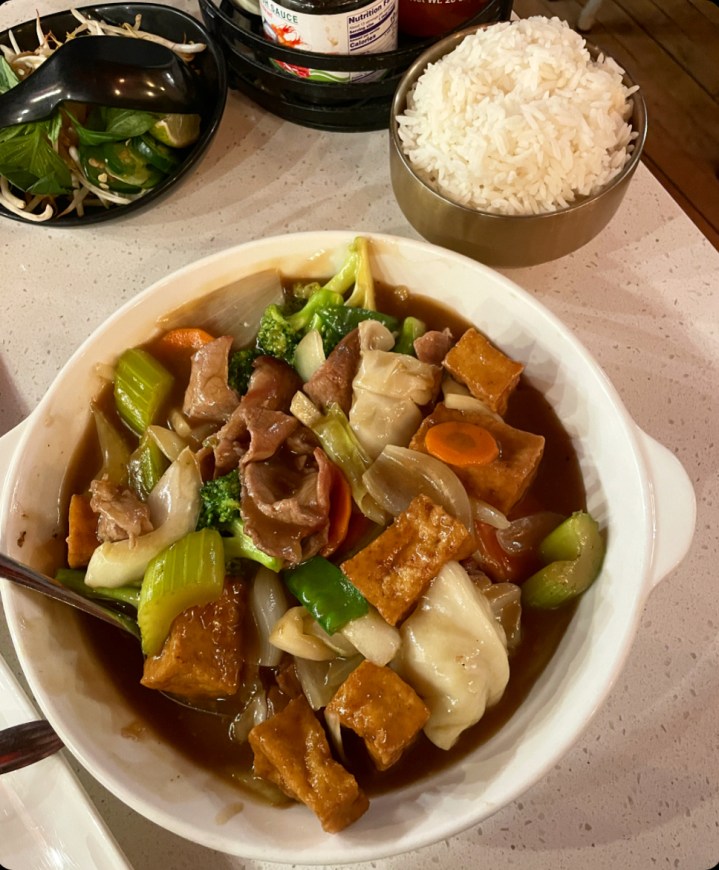 eM Que Viet Restaurant and Bar | Saint Paul, MN