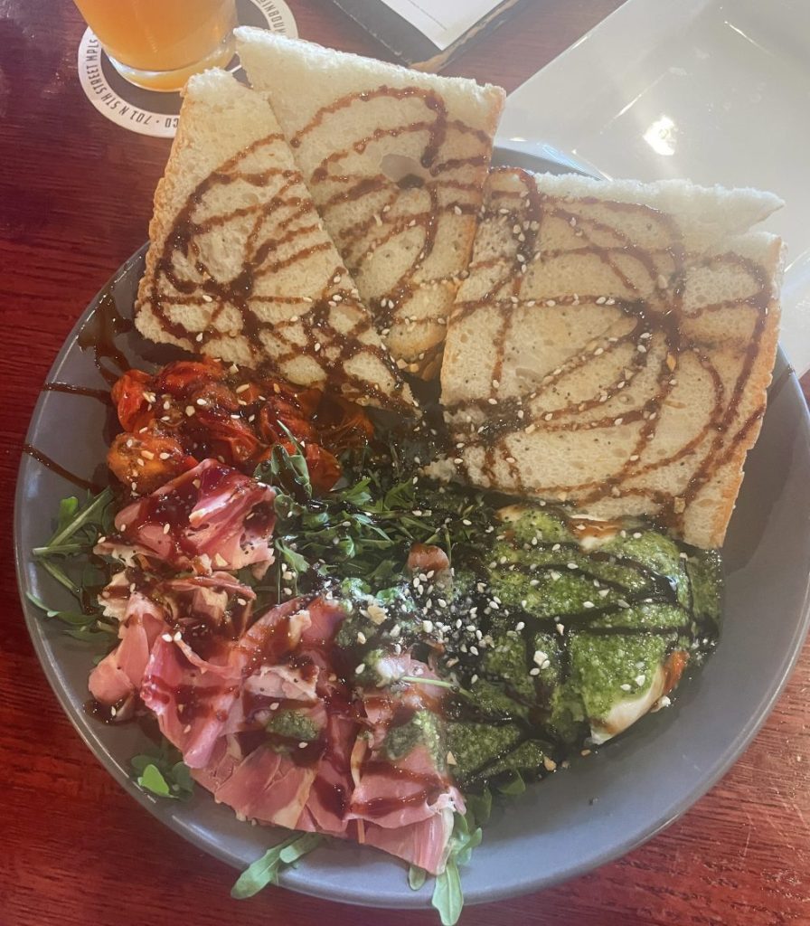 Tamarack Tap Room Woodbury Minnesota Spring 2024 Hipster Hack Review